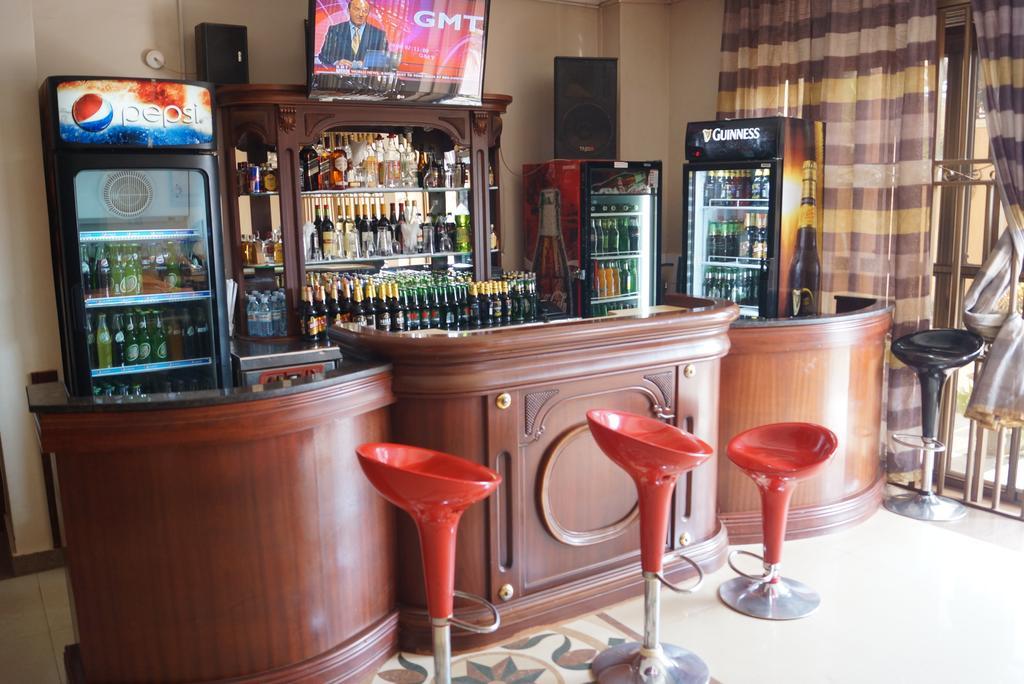 Tristar Hotel Kampala Exterior photo